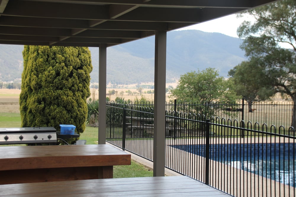 Corryong VIC Maitland Accommodation