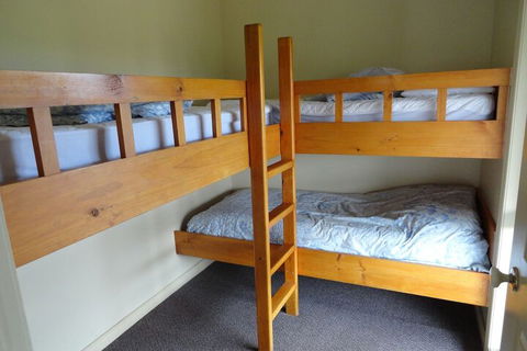 High View Family Cottages - Maitland Accommodation 7