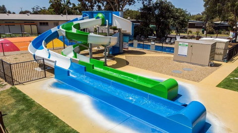 Victor Harbor Holiday & Cabin Park - Maitland Accommodation 1