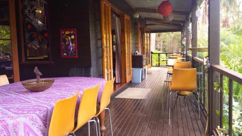 Yarralen Retreat - Maitland Accommodation 2