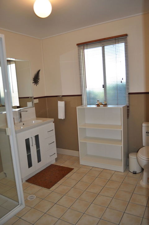 Bracken Ridge Villas - Maitland Accommodation 6