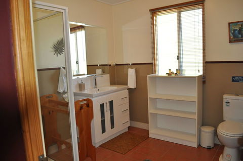Bracken Ridge Villas - Maitland Accommodation 5