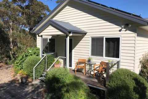Snowgums In Katoomba - Maitland Accommodation 0