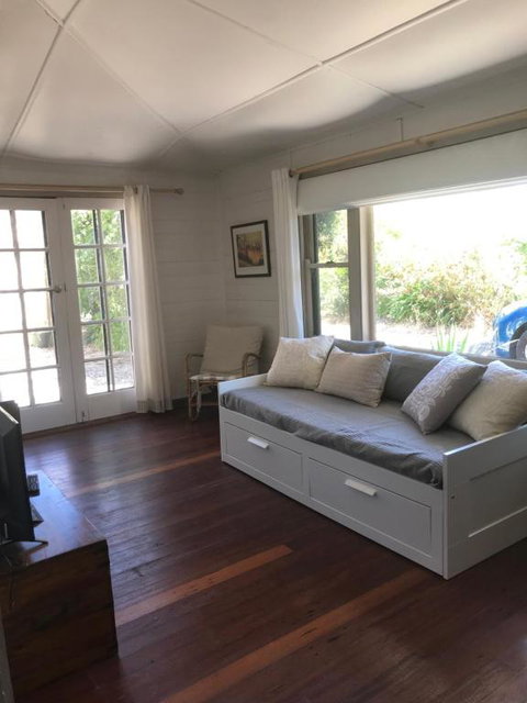 Dunkeld Old Bakery Accommodations - Maitland Accommodation 2