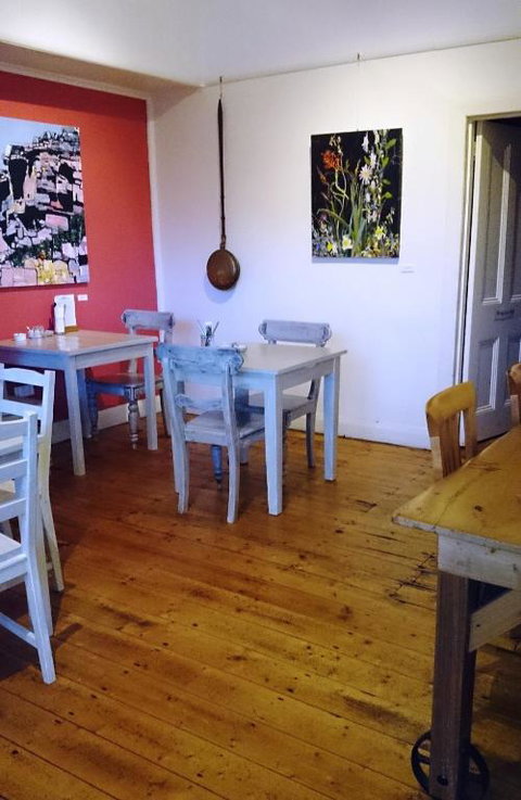 Dunkeld Old Bakery Accommodations - Maitland Accommodation 5