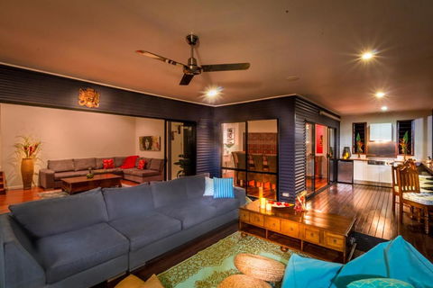 The Mountain View Retreat - Maitland Accommodation 5