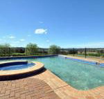 Beggars Bridge Vineyard Homestead w / pool  wifi  tennis  vineyard - Maitland Accommodation