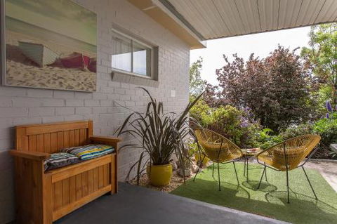 Moonrise View Apartment - Maitland Accommodation 3