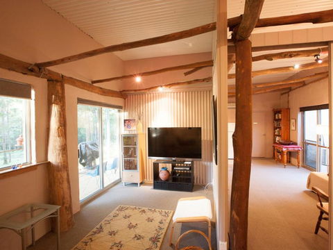 Lyrebird Studio Hideaway In The Watagans Be At One With Nature - Maitland Accommodation 1