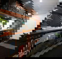 The Lucky Hotel - Maitland Accommodation