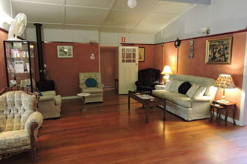 Kubba Roonga Guesthouse - Luxury Spa Retreat - Maitland Accommodation 5