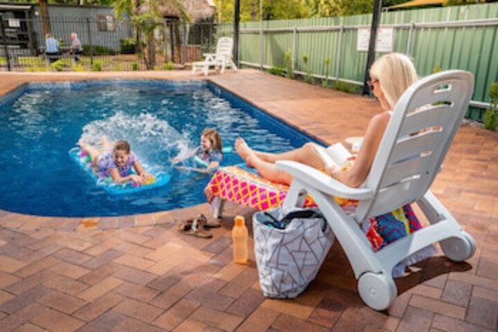 College Park SA Maitland Accommodation