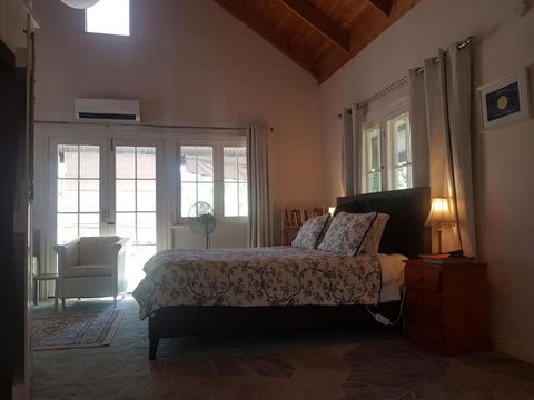 Brookvale House Balingup - Maitland Accommodation 1