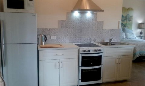 Brookvale House Balingup - Maitland Accommodation 2