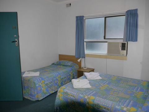 Acacia Inner City Inn - Maitland Accommodation 4
