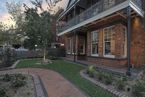Dalziel Lodge - Maitland Accommodation 2