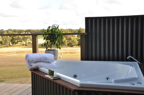 Mile End Glamping Pty Ltd - Maitland Accommodation 5