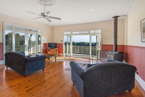 Hopkins River Homestead - Rejuvenate Stays - Maitland Accommodation 6