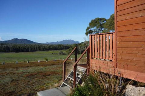 Yakkalla Holiday Cottage - Maitland Accommodation 2