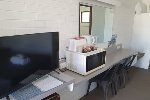 Coastal Bay Motel Coffs Harbour - Maitland Accommodation 2