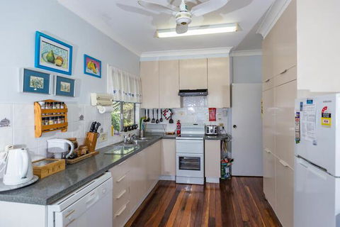 Boonah Hilltop Cottage - Maitland Accommodation 1