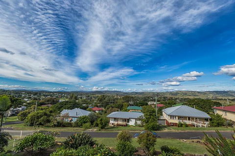 Boonah Hilltop Cottage - Maitland Accommodation 5