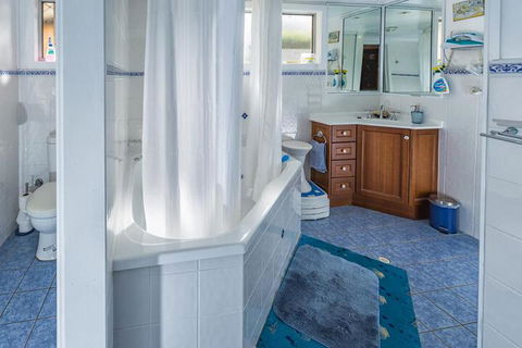 Boonah Hilltop Cottage - Maitland Accommodation 4