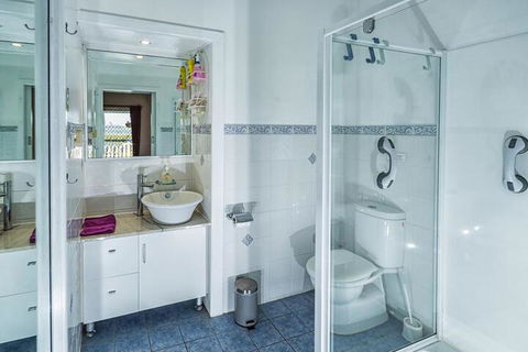 Boonah Hilltop Cottage - Maitland Accommodation 3