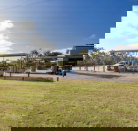 Capricorn Holiday Park - Maitland Accommodation