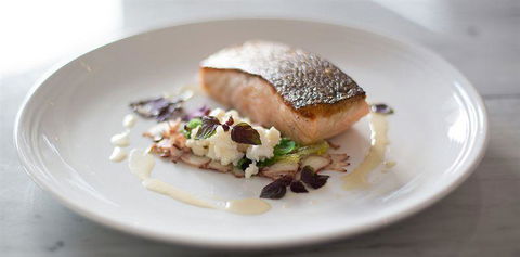 Q Dining - Maitland Accommodation 5