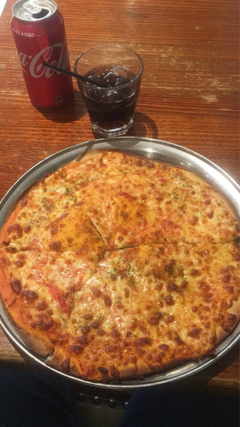 Toto's Pizza House - Maitland Accommodation 21