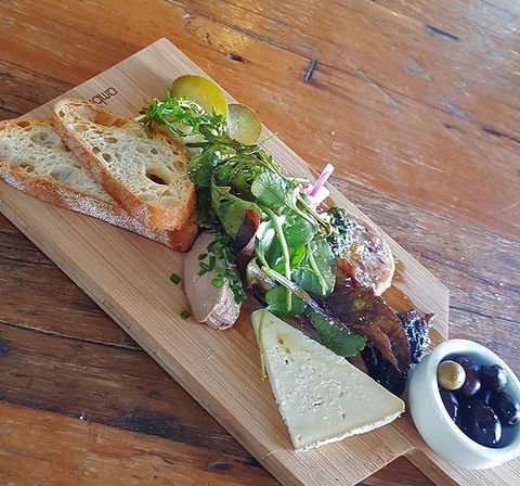 Top Pub Bistro - Maitland Accommodation 8