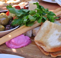 Dudleys - Maitland Accommodation