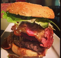 Buyin Time - Maitland Accommodation