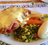 The Golden Age - Maitland Accommodation