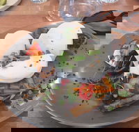 Fig  The Bay - Maitland Accommodation