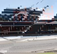 Royal Hotel - Maitland Accommodation