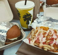 Mister Gee Burger Truck - Maitland Accommodation