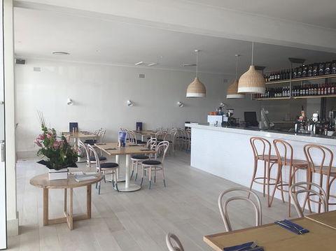 Tony's Italian Ristorante Bar & Seafood - Maitland Accommodation 0
