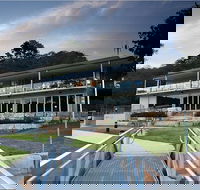 Estuary Restaurant - Maitland Accommodation