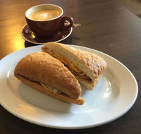 HCafe Quakers Court - Maitland Accommodation