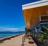 The Box on the Water - Maitland Accommodation
