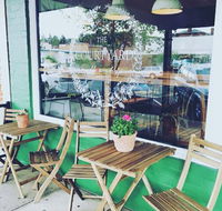 The Courtyard Coffee Shop - Maitland Accommodation