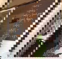 The Sticky Date Cafe - Maitland Accommodation