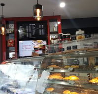 Michels Patisserie Springwood - Maitland Accommodation
