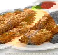 Mobil Five Ways Servo Tumut - Maitland Accommodation