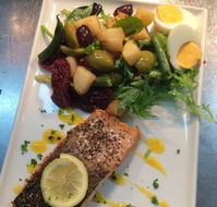 Ollie's - Maitland Accommodation