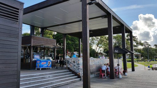 Toronto NSW Maitland Accommodation