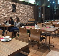 Madam Woo - Maitland Accommodation