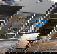 Main Deck Cafe - Maitland Accommodation